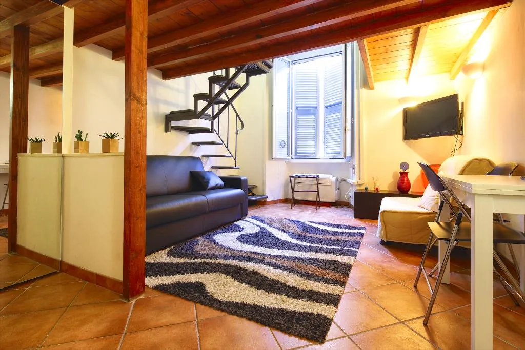 APARTMENT CAPACITY 3 Room, Residence Maximus, Rome