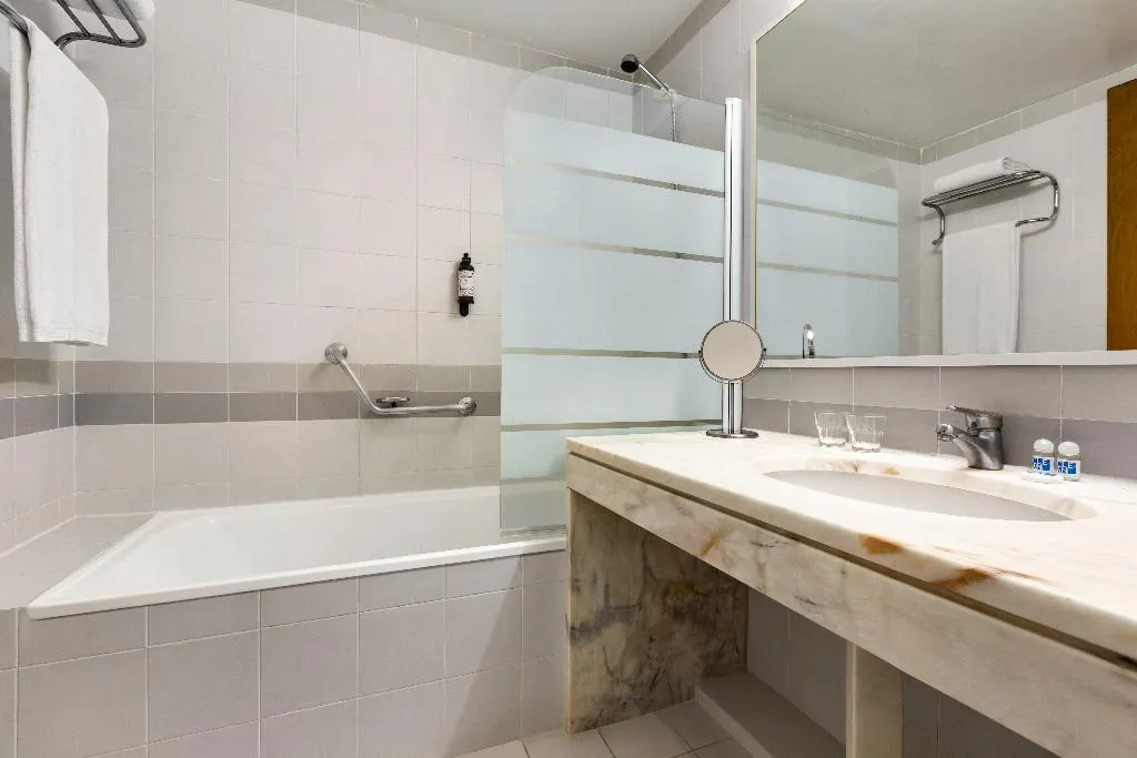 SINGLE STANDARD Room, TRYP Montijo Parque Hotel, Lisbon