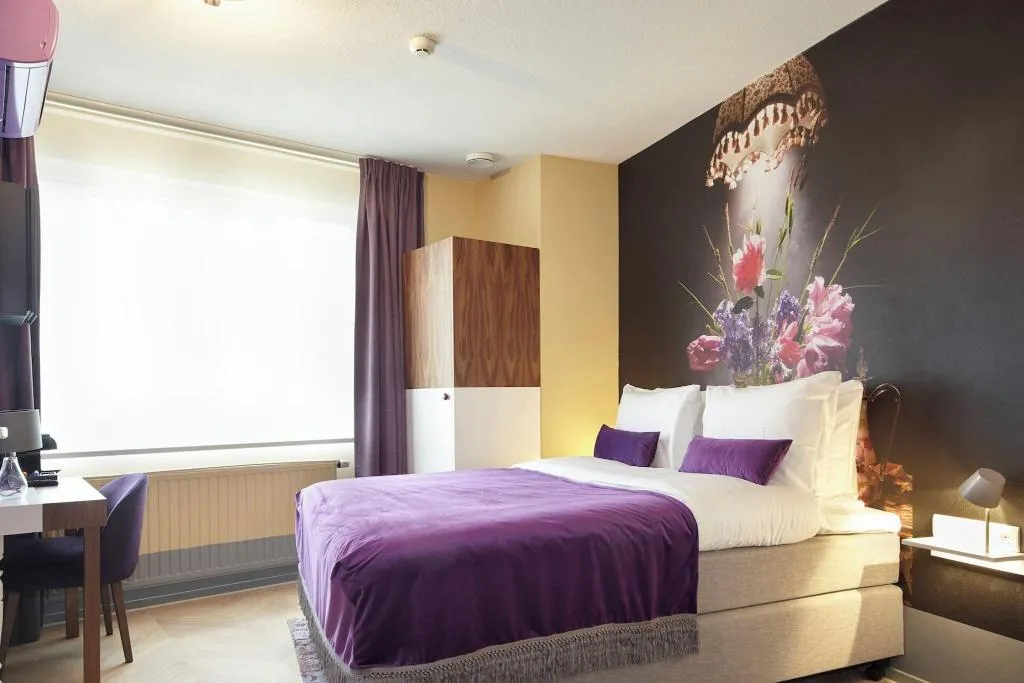 DOUBLE COMFORT Room, The Muse Amsterdam, Amsterdam