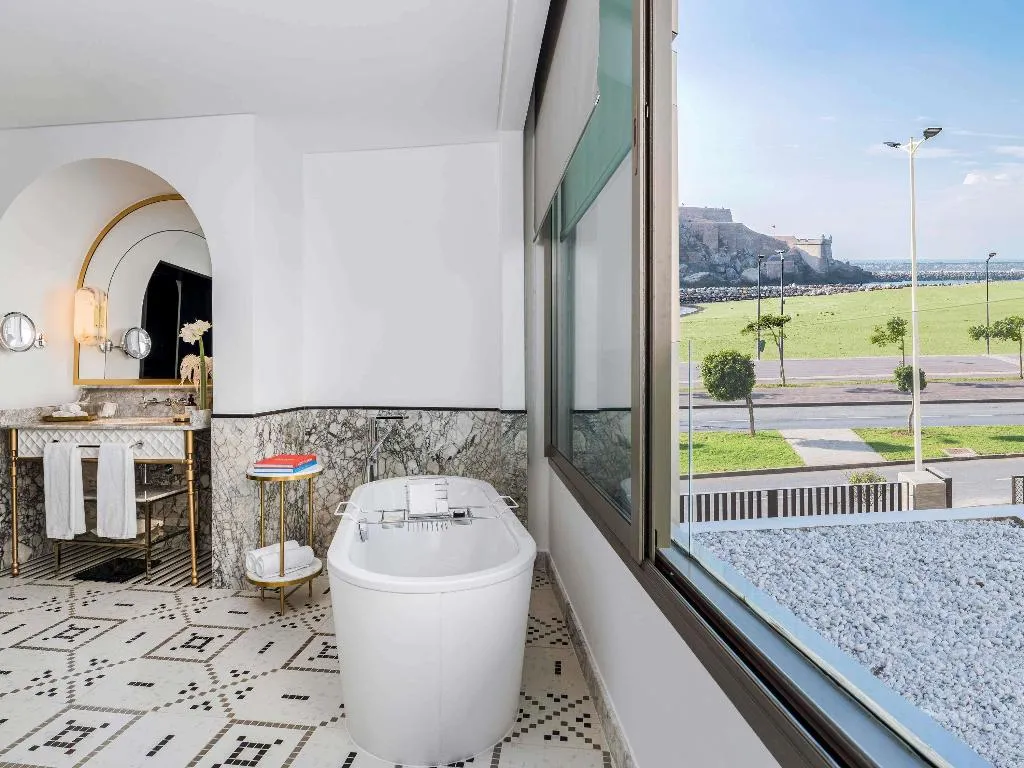 SUITE KING SIZE BED Room, Fairmont Residences La Marina Rabat-Sale, Rabat