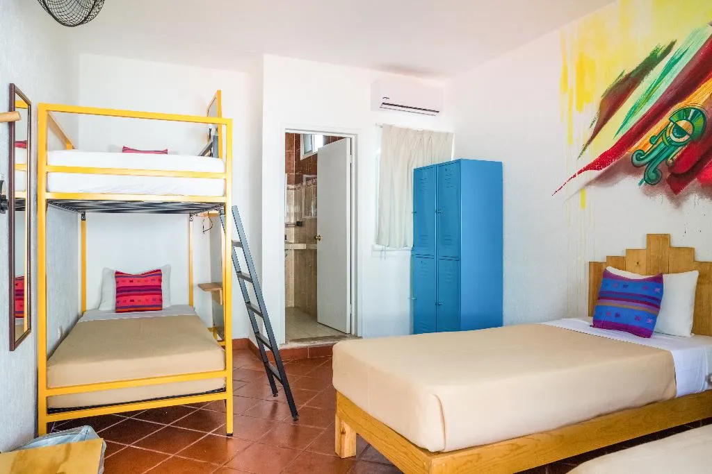 QUADRUPLE STANDARD Room, Selina Playa Del Carmen, Playa Del Carmen