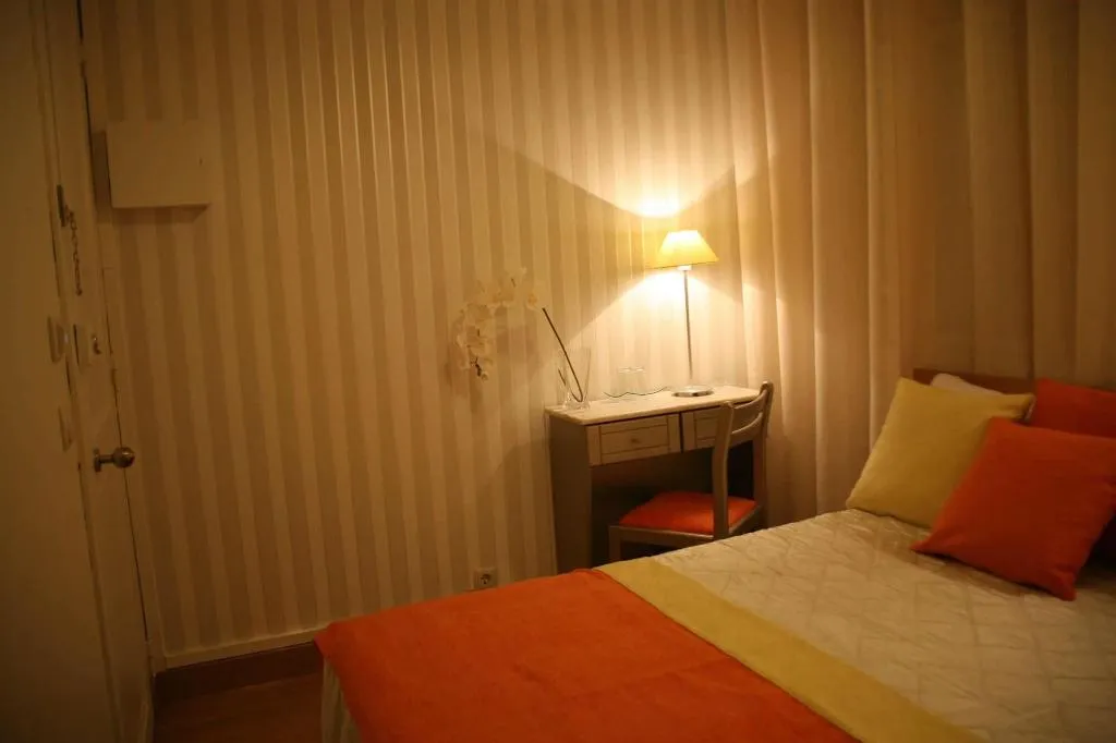 Room, Estrela Dos Anjos, Lisbon