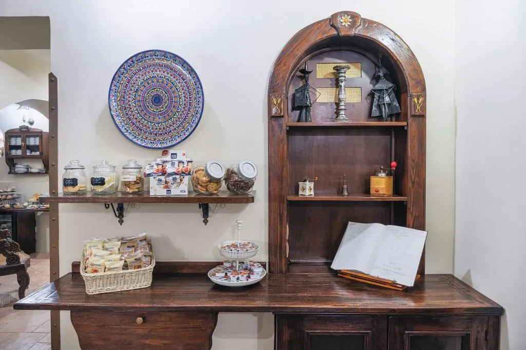 Restaurant, Il Convento, Naples