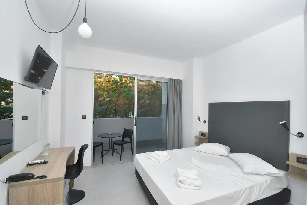 Double or Twin POOL VIEW Room, Evita Bay, Rhodes
