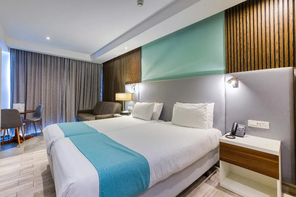 STUDIO DELUXE Room, Solana Hotel & Spa, Malta