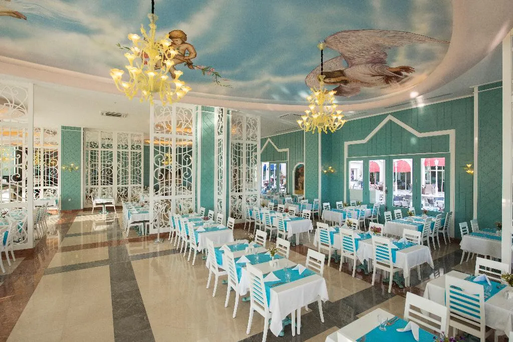 Restaurant, Quattro Beach Spa & Resort Hotel, Antalya