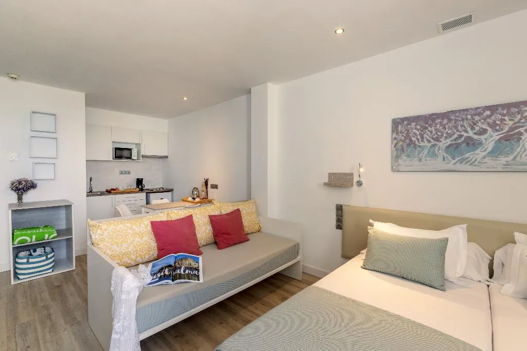 STUDIO PENTHOUSE Room, Houm Plaza Son Rigo, Majorca