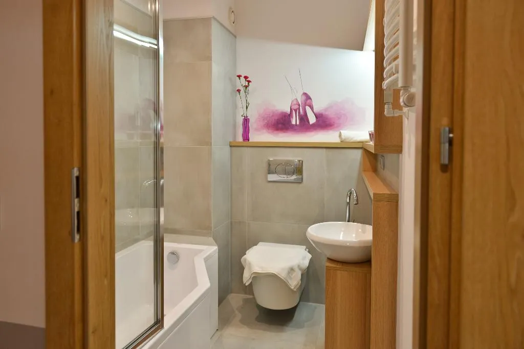 APARTMENT CAPACITY 3 ONE BEDROOM Room, La Gioia Kazimierz Modern Apartments, Krakow