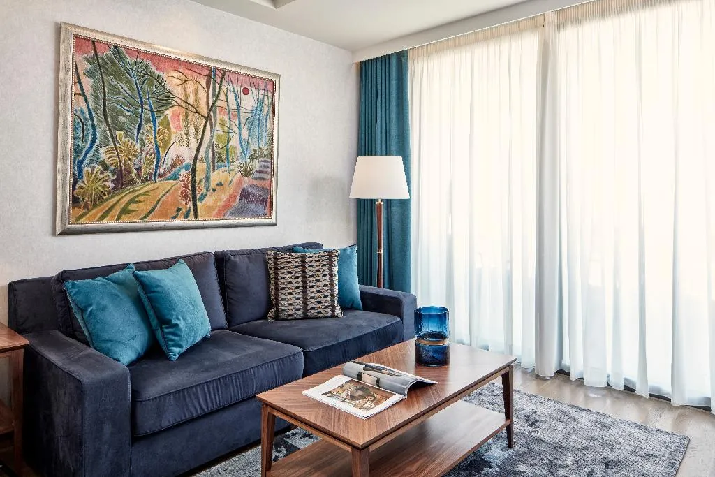 SUITE WITH BALCONY Room, Electra Metropolis, Athens