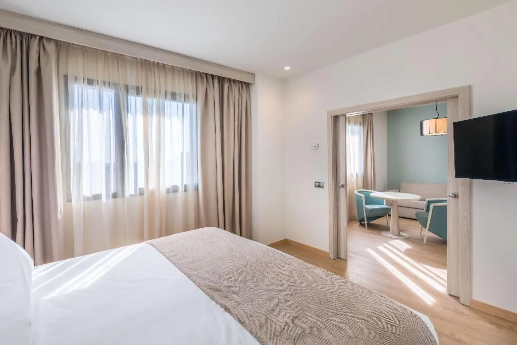 Room, Occidental Sevilla Viapol, Seville