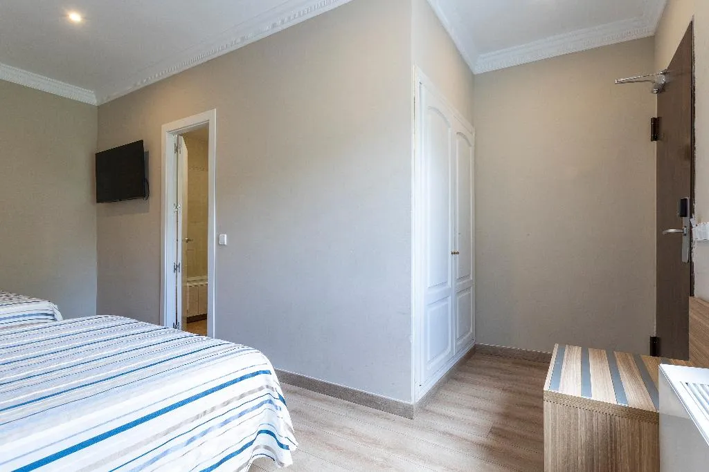 QUADRUPLE STANDARD Room, Best Osuna Madrid Feria, Madrid
