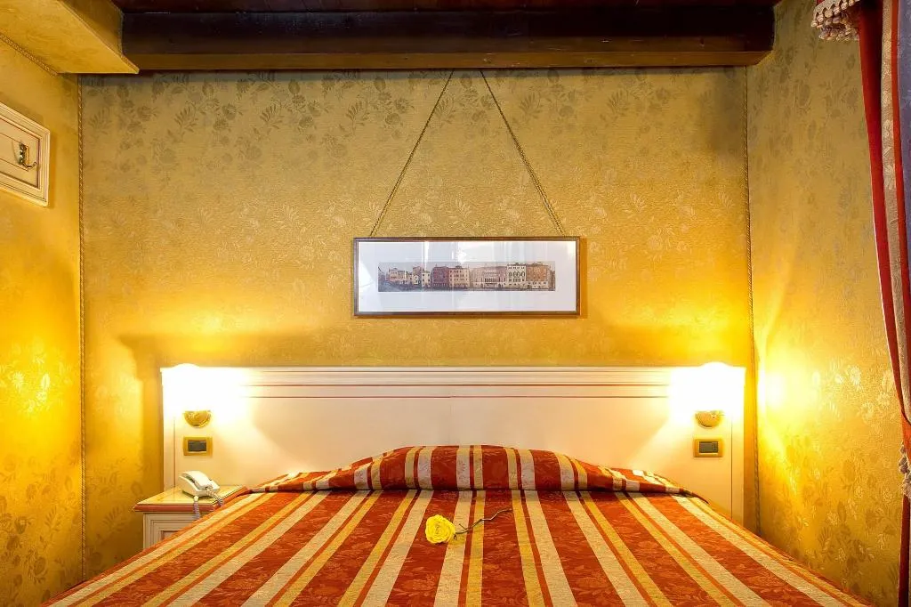 Room, Studio Ca' Polo, Venice