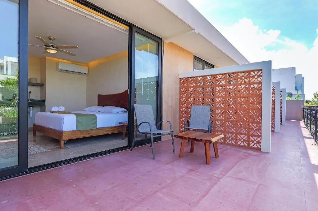 Room, Calea Tulum, Cancun Area