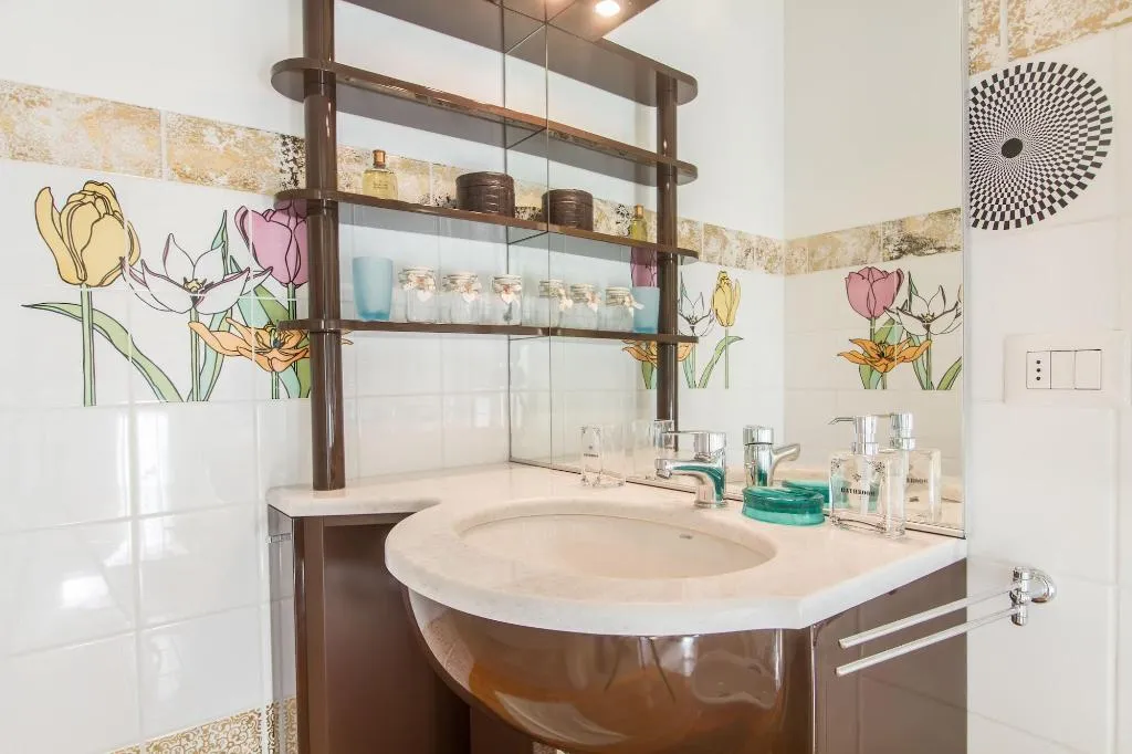 Room, B&B Antico Cortile, Milan