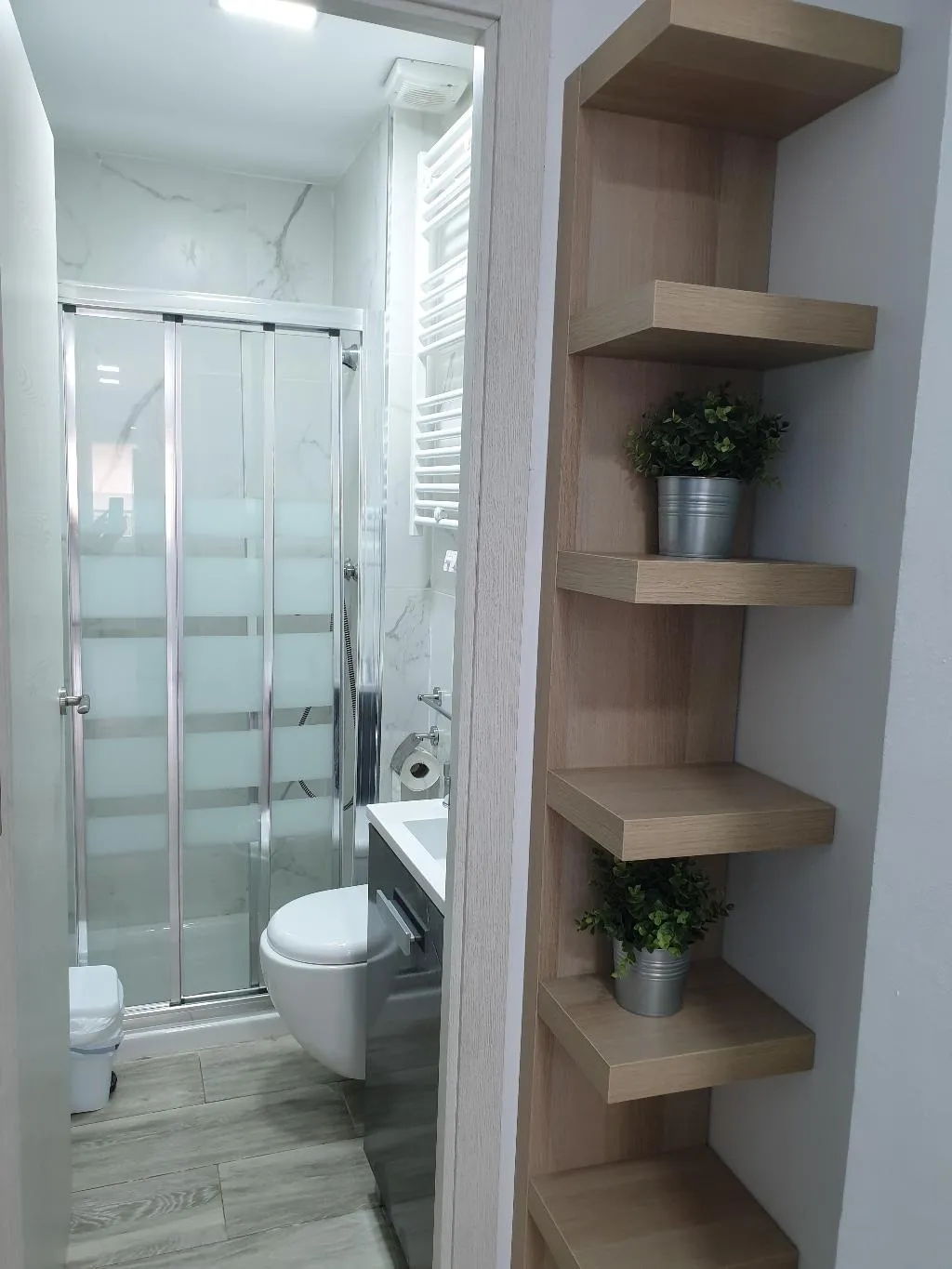 APARTMENT TWO BEDROOMS Room, Style Apartments Cabanyal Marina Beach, Valencia