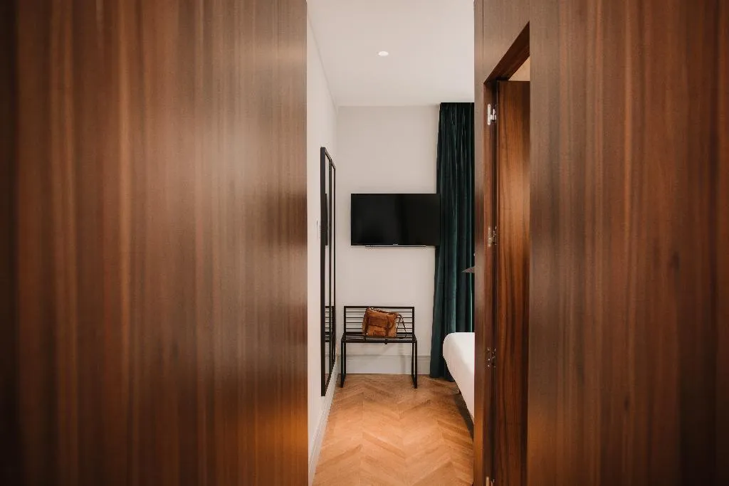 TRIPLE STANDARD Room, Room Mate Collection Helen Berger, Valencia