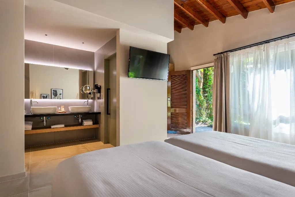 TRIPLE SUPERIOR Room, Huerto del Cura, Costa Blanca