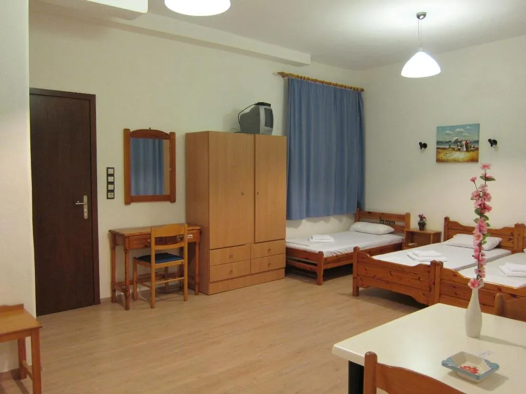Room, Rent Rooms The Seafront, Crete