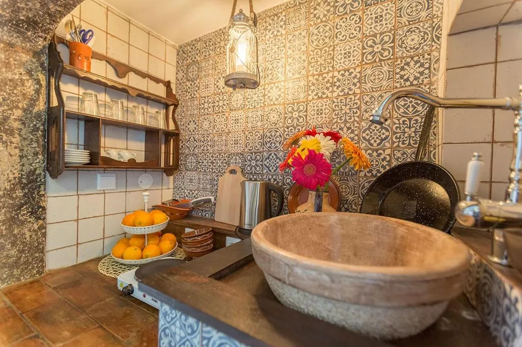 Room, Casinha Dos Sapateiros, Lisbon