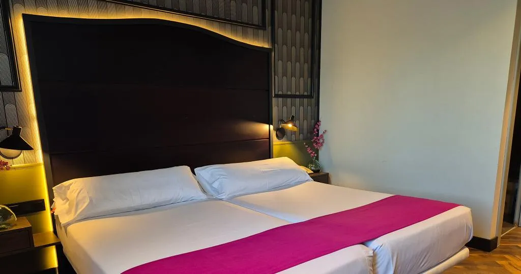 Double or Twin STANDARD Room, Hotel Vertice Sevilla Aljarafe, Seville