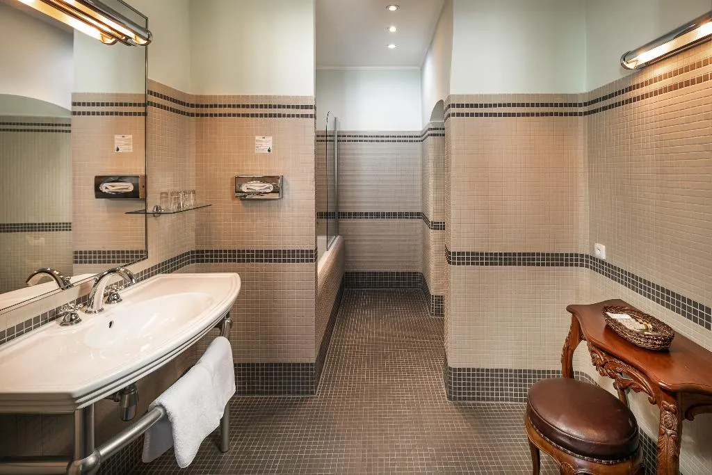 SUITE STANDARD Room, Iron Gate Hotel & Suites Prague by BHG, Prague
