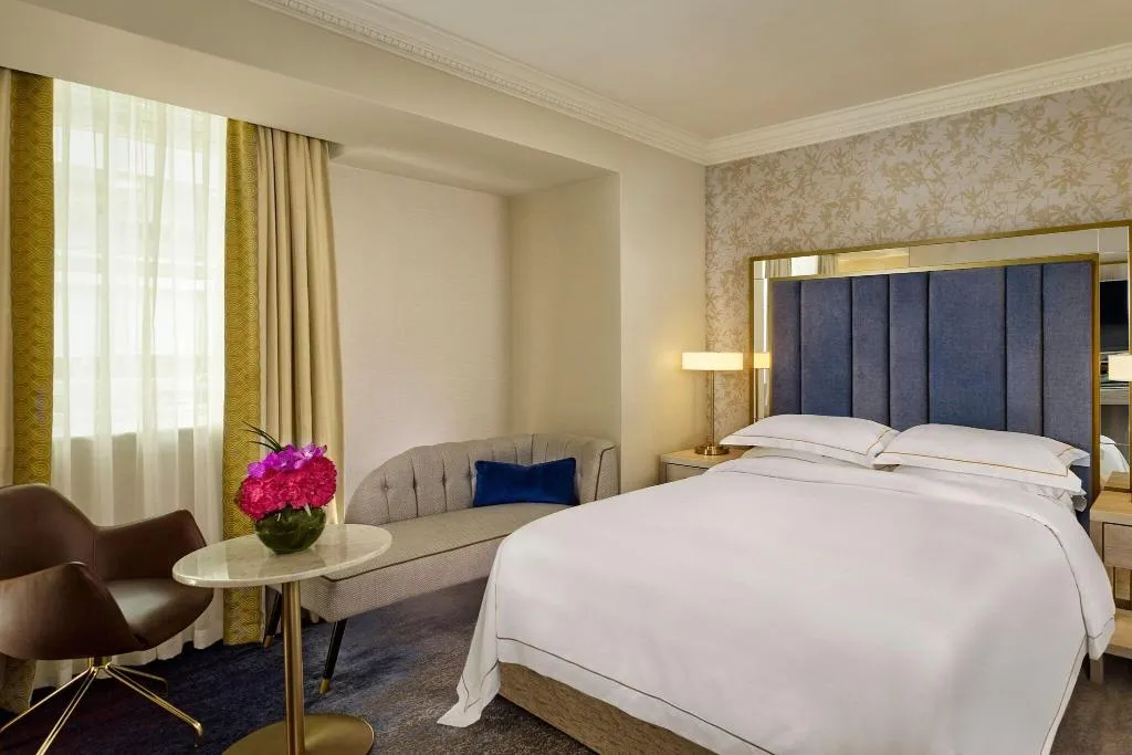Room, The College Green Hotel Dublin, Autograph, Dublin