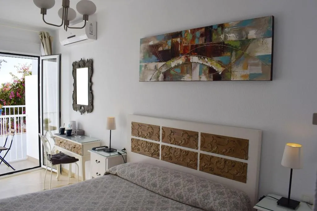 Room, Hostal Tres Soles, Costa Del Sol