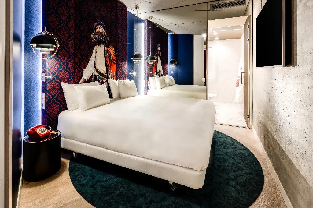 Double or Twin WITH VIEWS Room, nhow Amsterdam RAI, Amsterdam