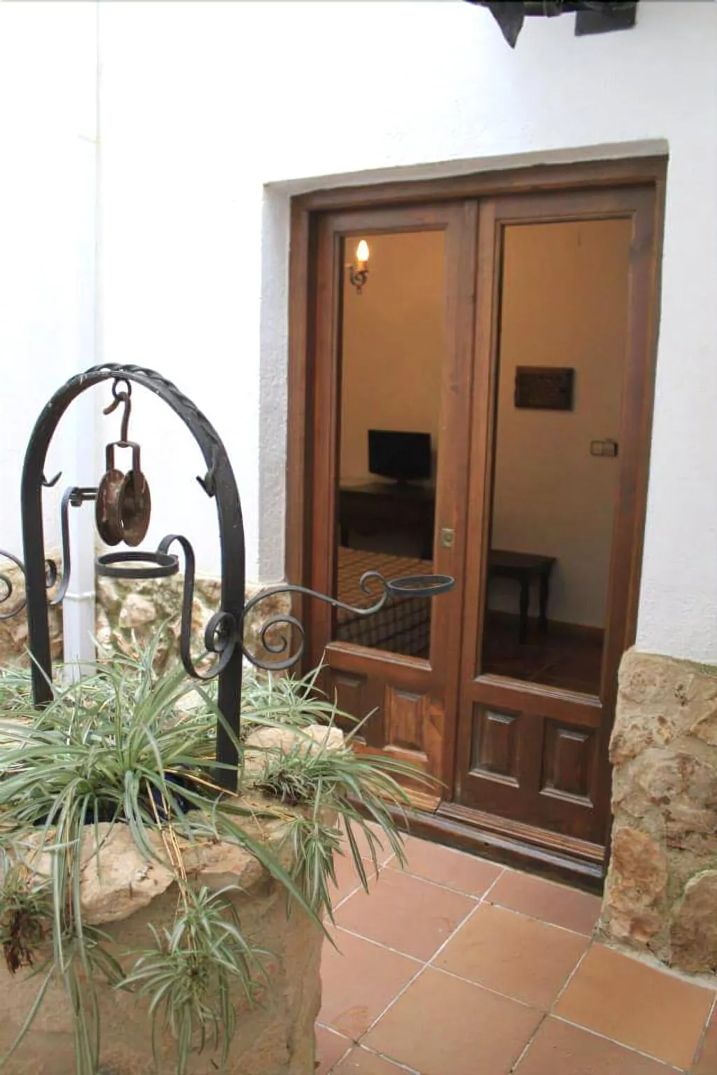 Room, Velad Al-Abyadh, Andalucia