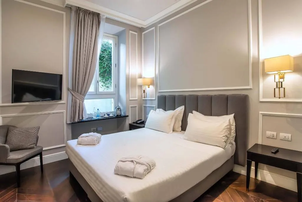 Room, Florence Luxury Suites, Florence