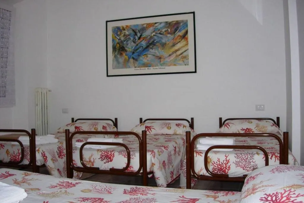 Room, Foresteria Roma, Naples