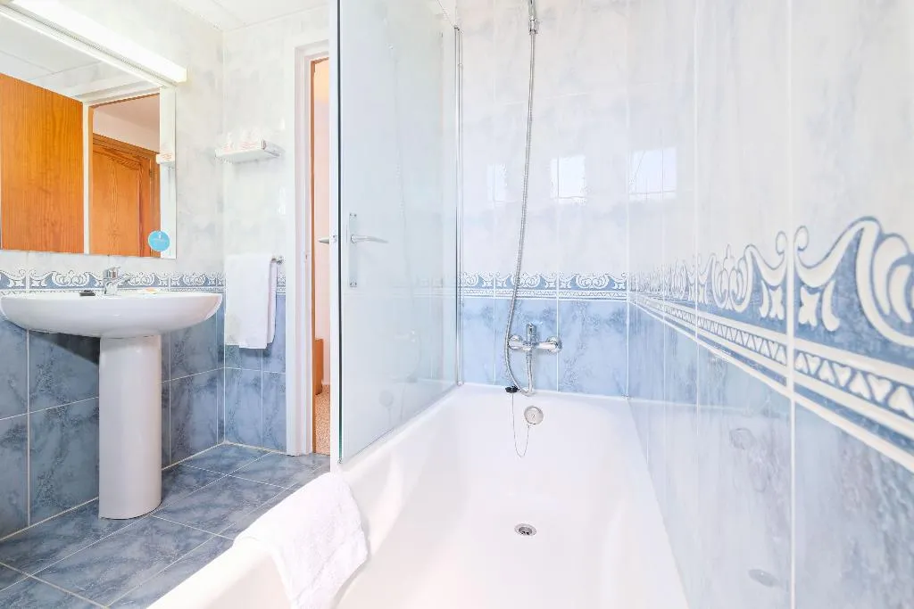 TWIN POOL VIEW Room, AzuLine Hotel S'Anfora & Fleming, Ibiza