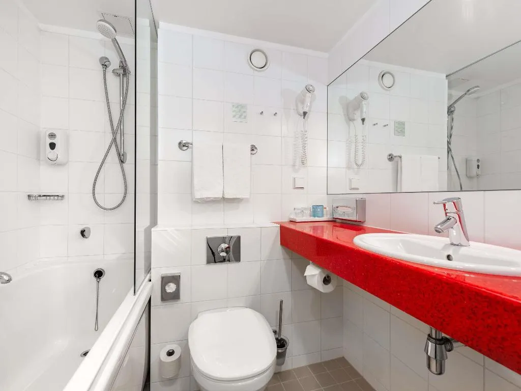TWIN SUPERIOR Room, Ibis Styles Tallinn, Tallinn
