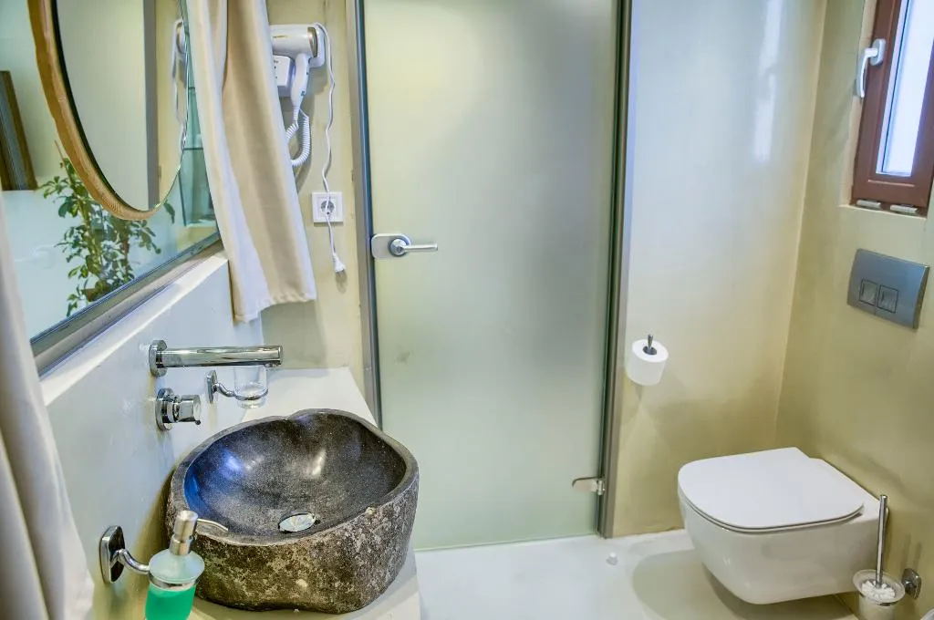 JUNIOR SUITE WITH PRIVATE POOL Room, Alia suites & Alia beachfront suites and spa, Rhodes
