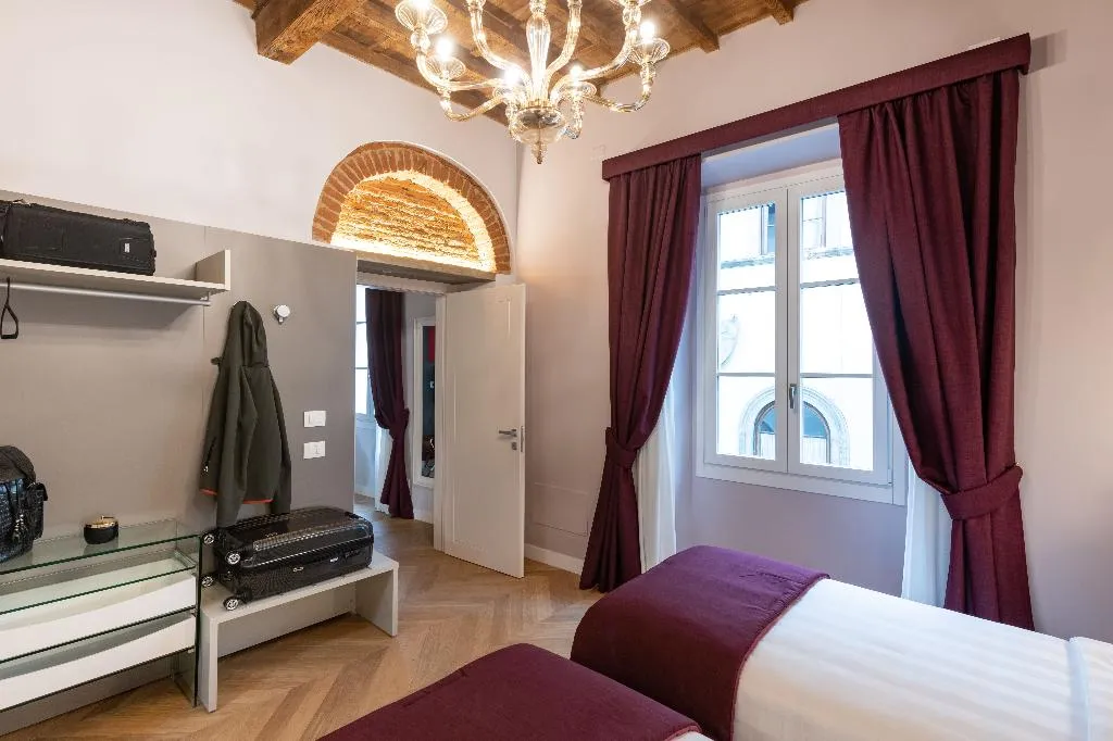 APARTMENT CAPACITY 6 Room, Kairos by Florence Art Apartments, Florence