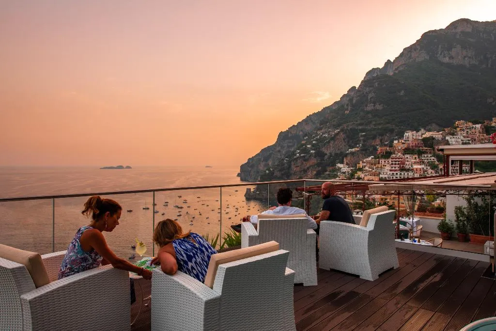 Bar, Eden Roc Positano, Naples
