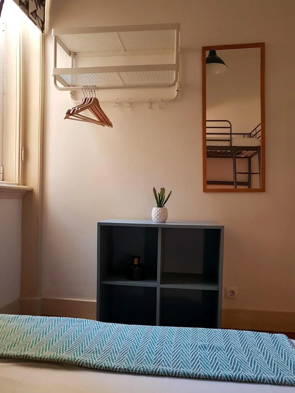 Room, Dukostel, Lisbon