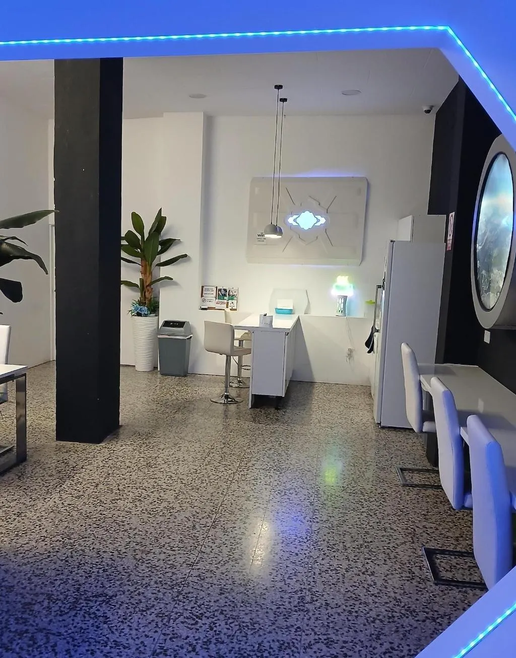 Room, Capsule Inn Valencia, Valencia