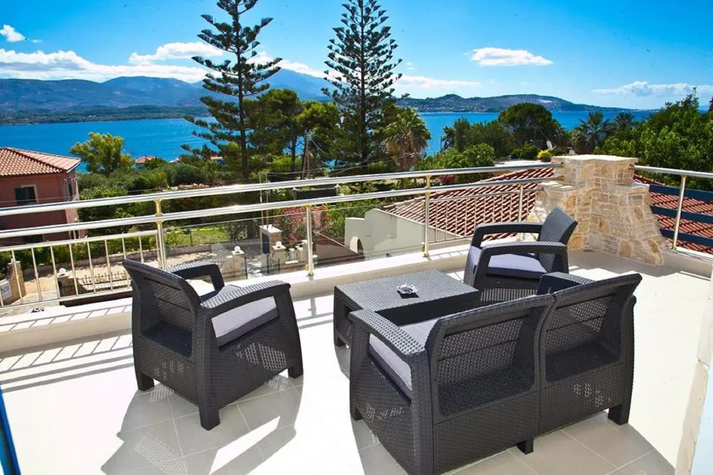 Terrace, Diwani Luxury Villas, Kefallinia