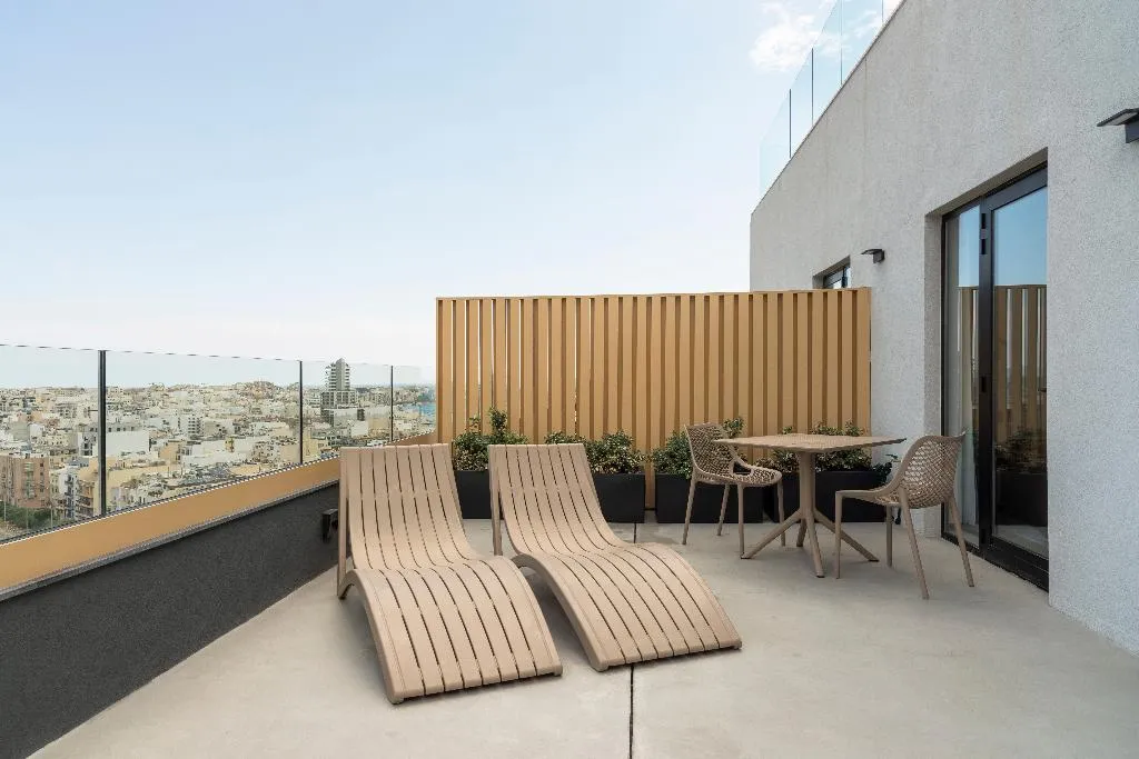 APARTMENT CAPACITY 2 Room, Aparthotel Adagio Malta Central, Malta