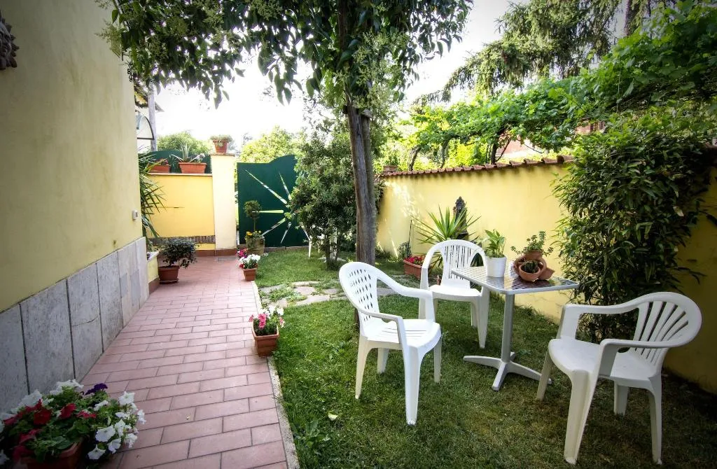 General view, B&B Degli Amici, Rome