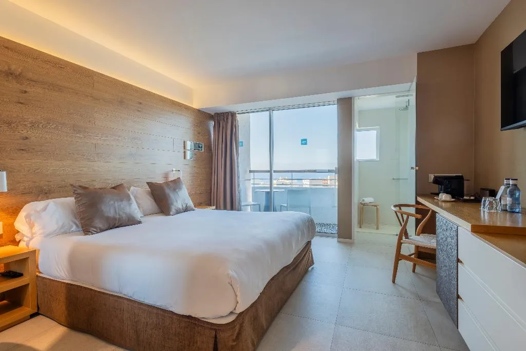 DOUBLE DELUXE Room, Leonardo Boutique Hotel Port Portals - Adults only, Majorca