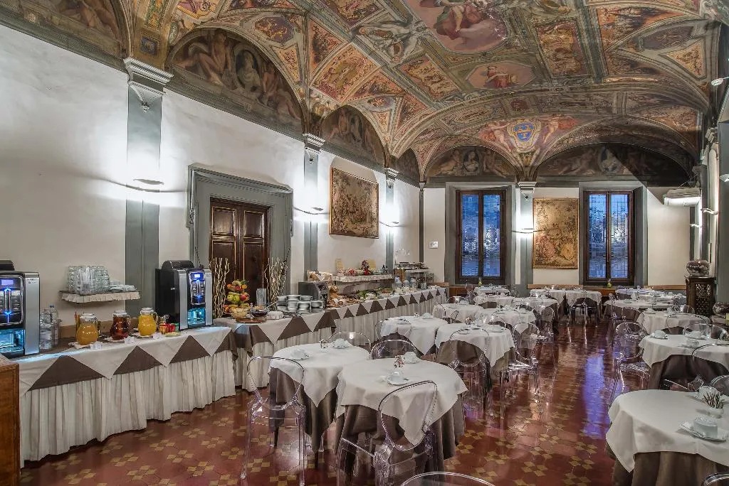 Restaurant, Paris, Florence