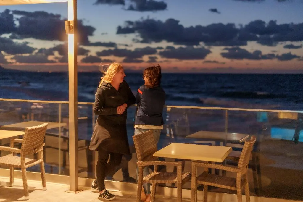 Terrace, Dedalos Beach Hotel, Crete