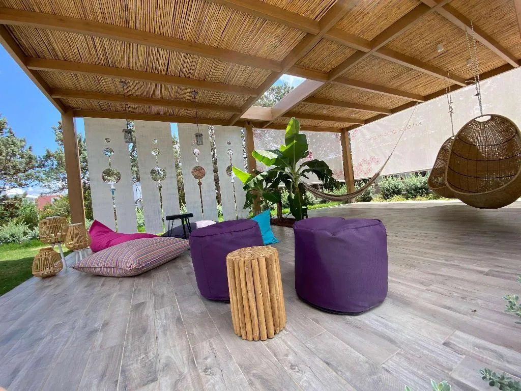 Terrace, COOEE Kyknos Beach Hotel & Bungalows, Crete