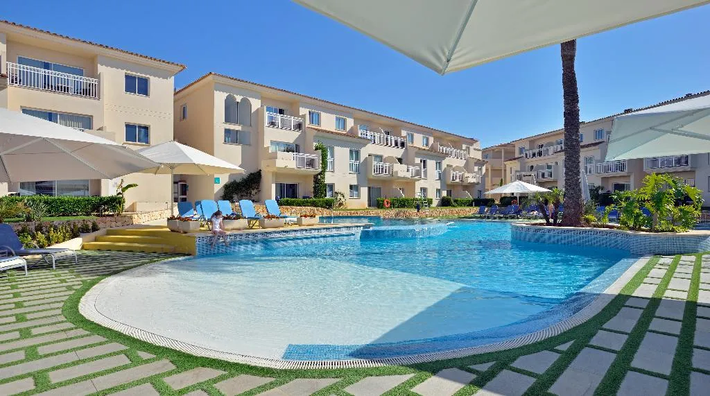 Pool, Aparthotel Isla de Cabrera, Majorca