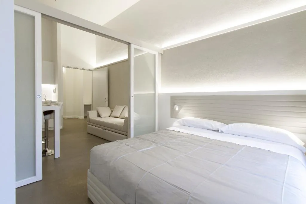 APARTMENT DELUXE TWO BEDROOM Room, Palazzo dei Ciompi, Florence
