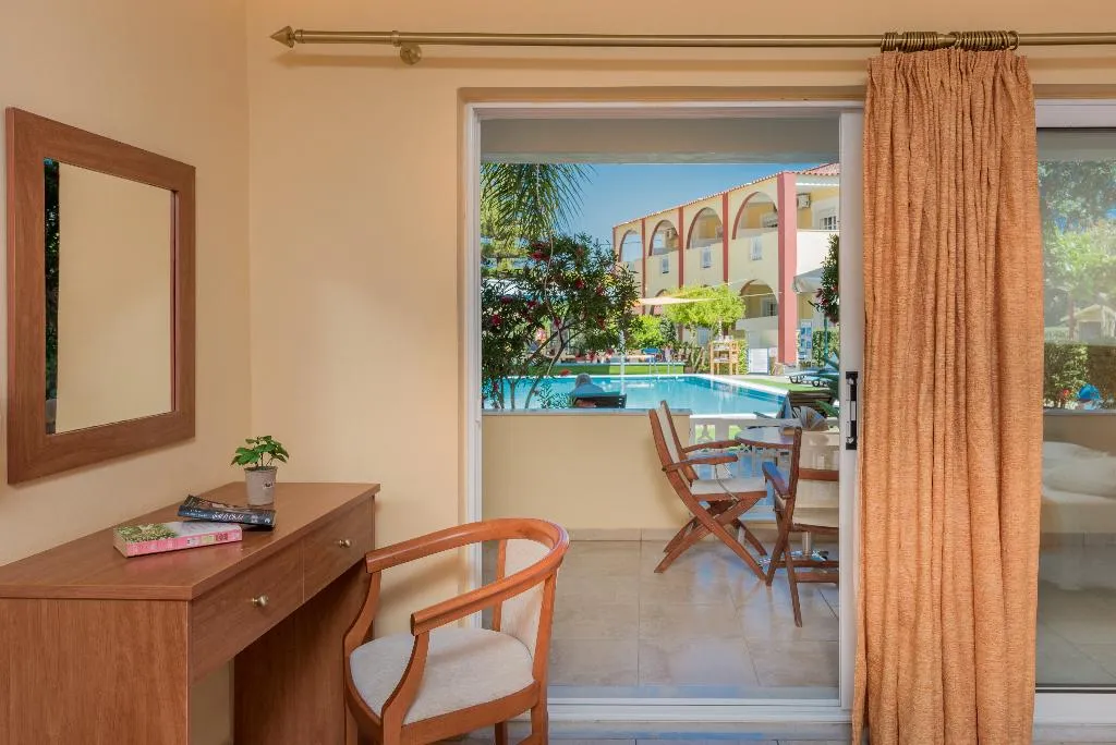 STUDIO SUPERIOR Room, Oscar Villa & Studios, Zante