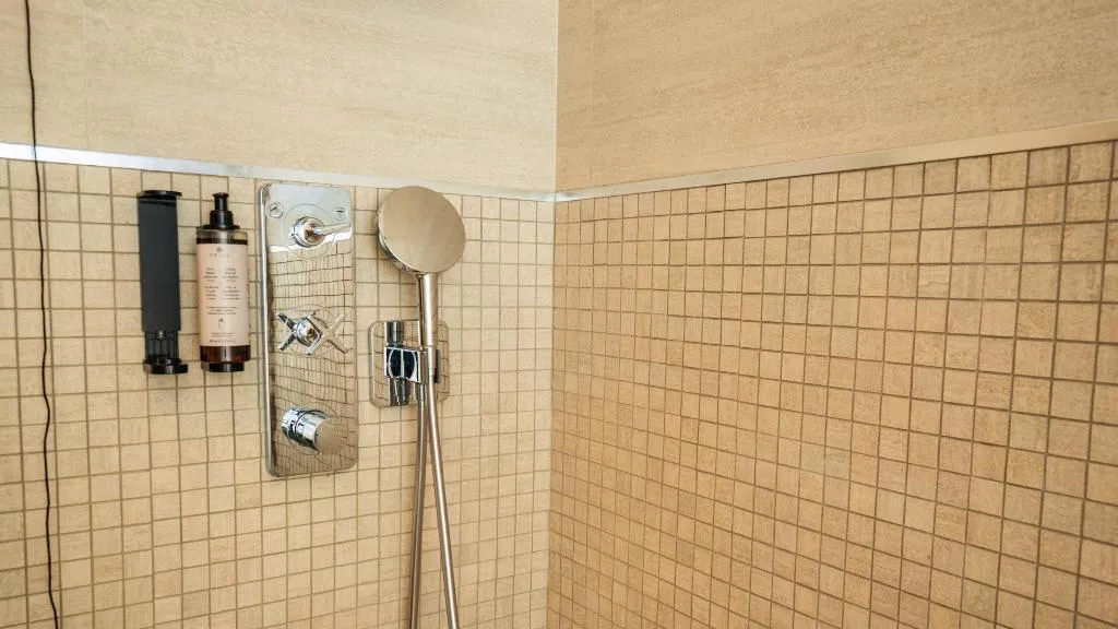 Double or Twin SUPERIOR WITH BALCONY Room, Hills Hotel Lisboa, Lisbon