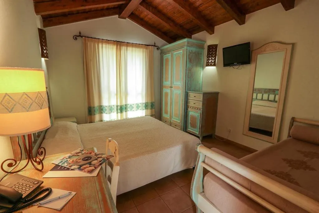 Room, Alma Resort, Cagliari